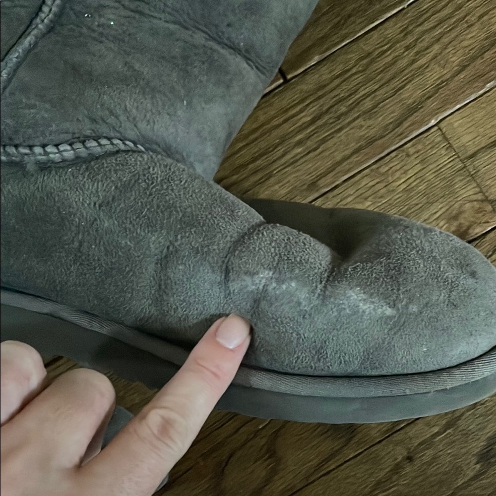 Ugg Gray Bailey Button Triplet 3 Button Tall Shea… - image 5